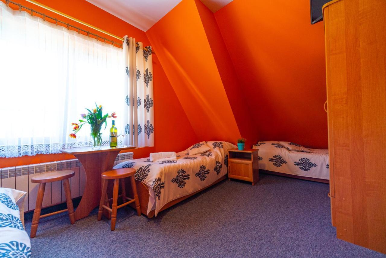 Apartamenty I Pokoje W Willi Na Ubocy Suche Esterno foto