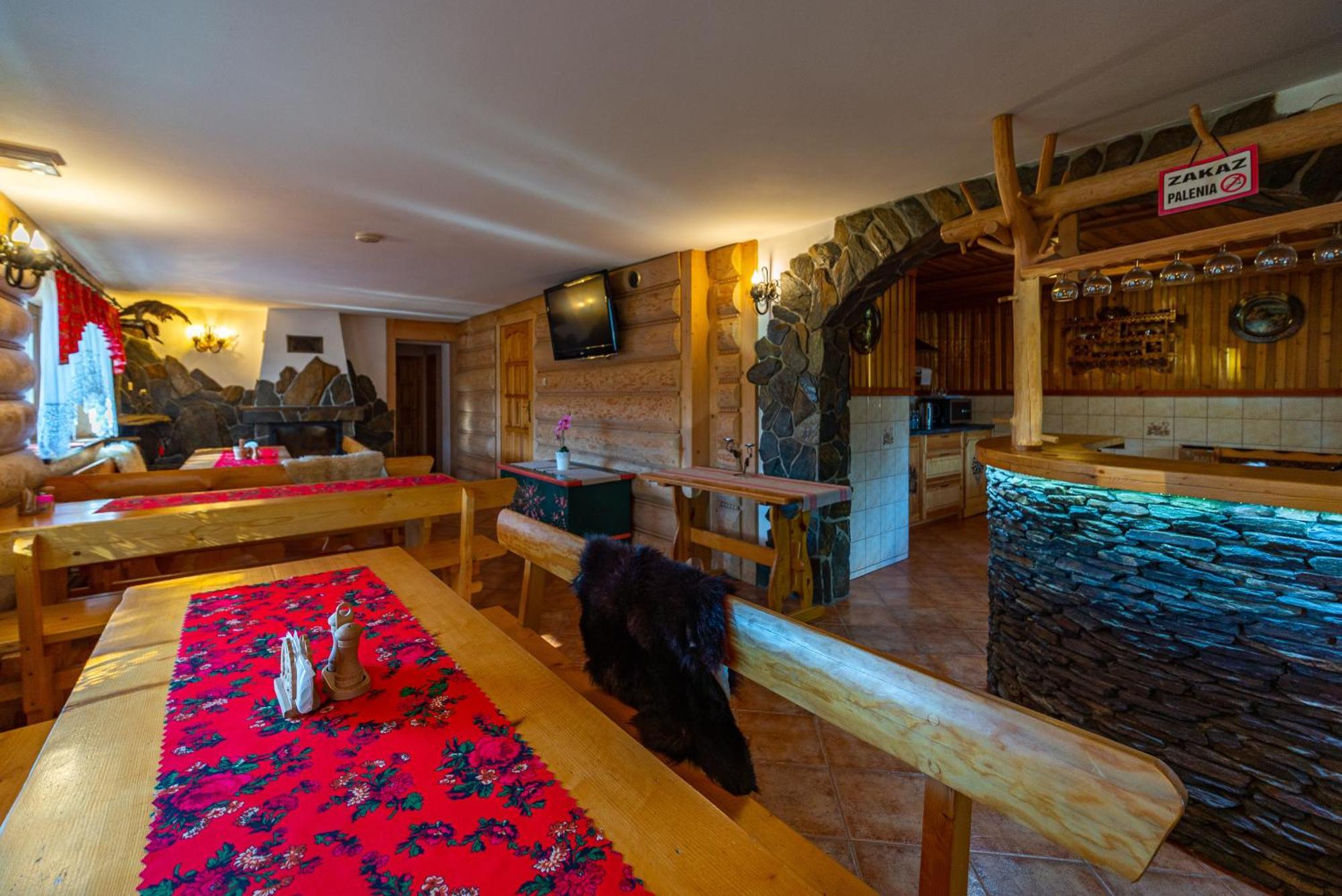 Apartamenty I Pokoje W Willi Na Ubocy Suche Esterno foto